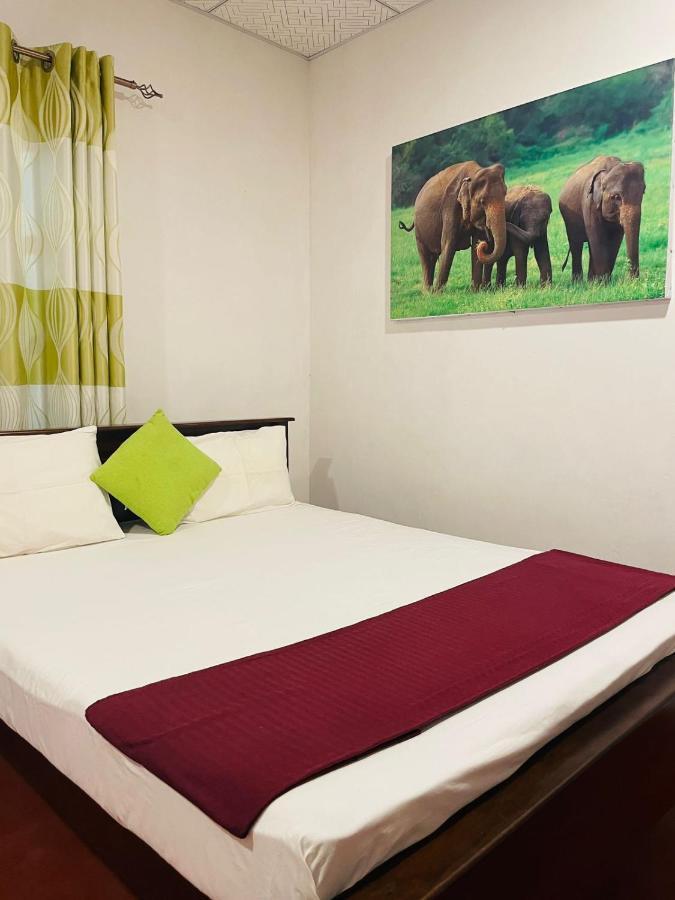 Lake Island Home Stay Dambulla Extérieur photo